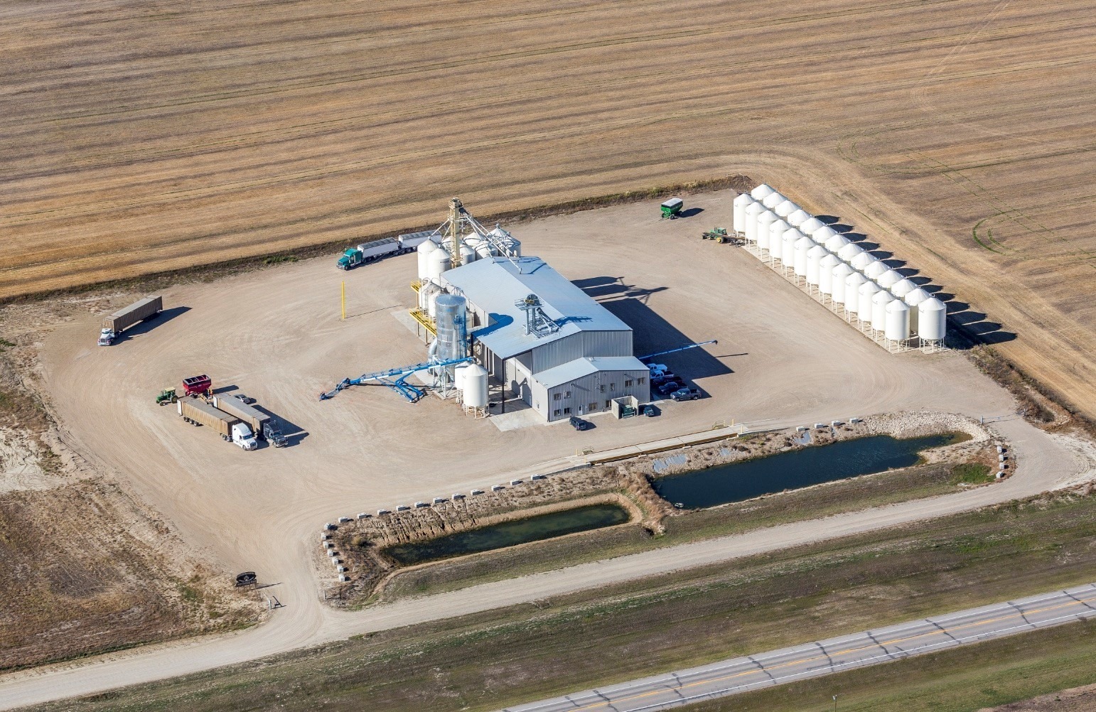 Overhead view of the Strathmore Seed Cleaning Plant, Alberta, designed and built by Vistasort